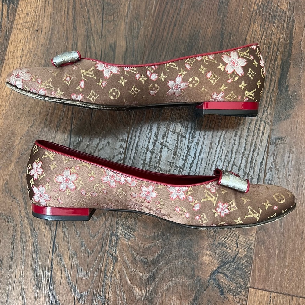 Louis Vuitton Cherry Blossom Ballet Flats Size 37 EU - Picture 11 of 13